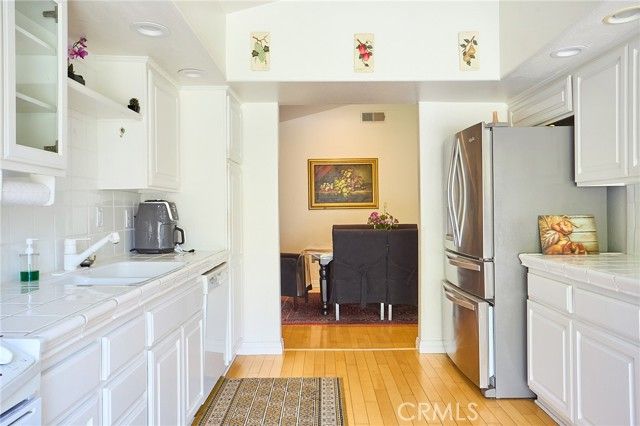 11244 Sierra Pass Place, Chatsworth (los Angeles), CA 91311