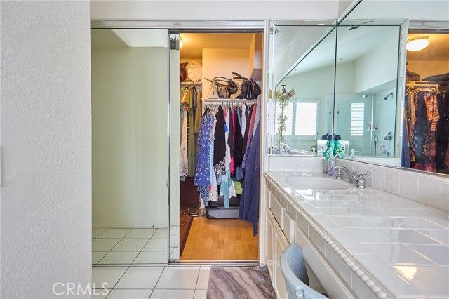 11244 Sierra Pass Place, Chatsworth (los Angeles), CA 91311