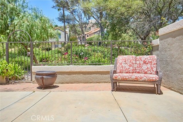 11244 Sierra Pass Place, Chatsworth (los Angeles), CA 91311