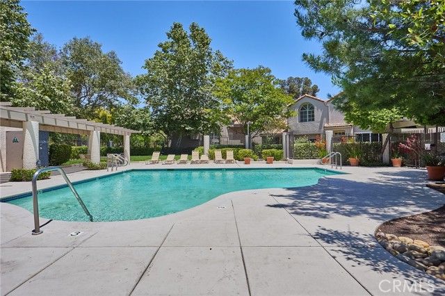 11244 Sierra Pass Place, Chatsworth (los Angeles), CA 91311