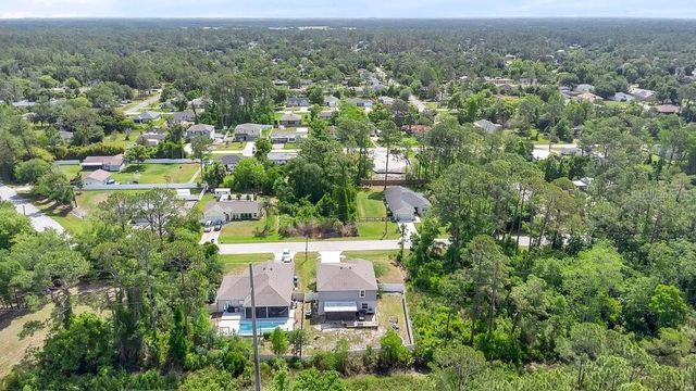 2042 1ST AVENUE, Deland, FL 32724