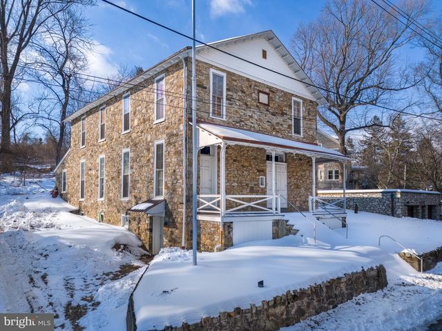 1638 YELLOW SPRINGS RD, Chester Springs, PA 19425