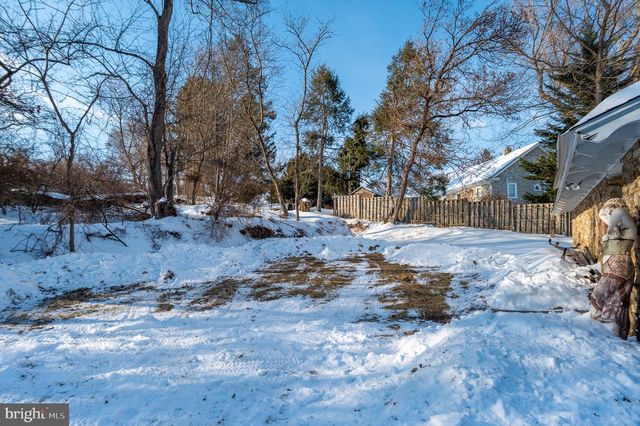 1638 YELLOW SPRINGS RD, Chester Springs, PA 19425