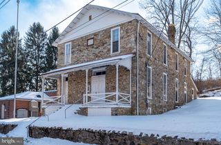 1638 YELLOW SPRINGS RD, Chester Springs, PA 19425