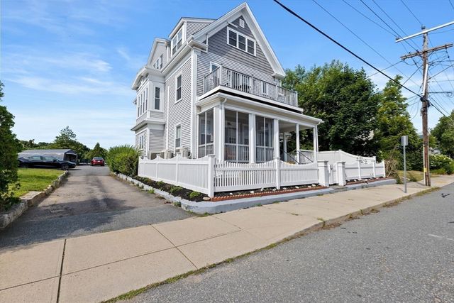 31 Mayflower St 3, Plymouth, MA 02360