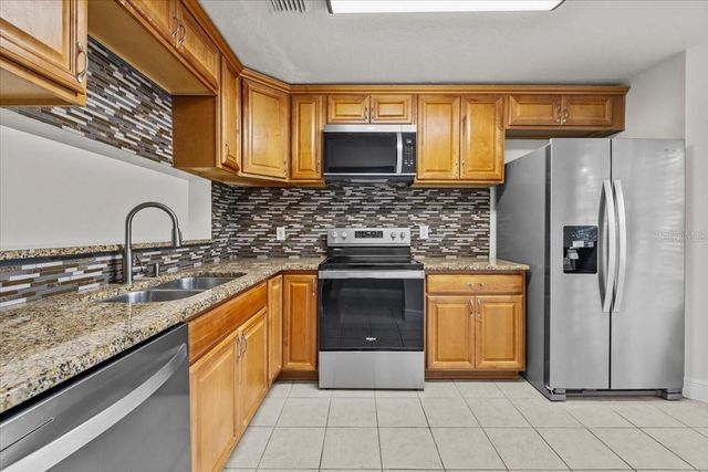 34 BRIGTON COURT, Safety Harbor, FL 34695