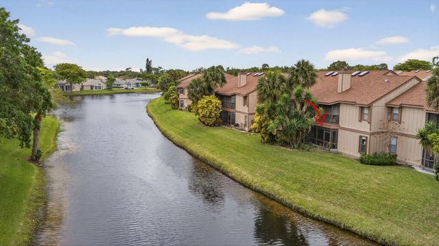 500 Crosswinds Drive C1, Greenacres, FL 33413