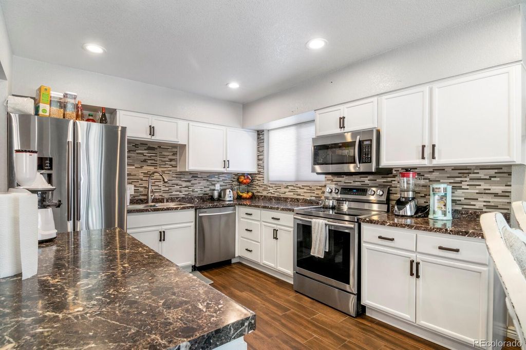 Image 14 of property listing at 1065 Modred Street, Lafayette, CO 80026