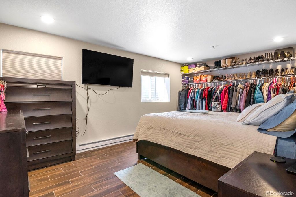 Image 24 of property listing at 1065 Modred Street, Lafayette, CO 80026