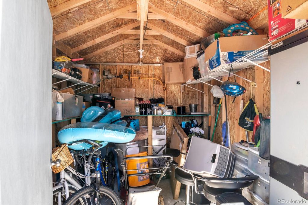 Image 29 of property listing at 1065 Modred Street, Lafayette, CO 80026