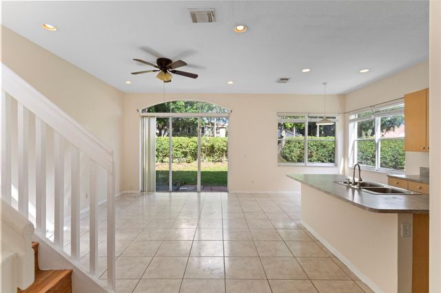 2215 NW 76th Terrace, Pembroke Pines, FL 33024