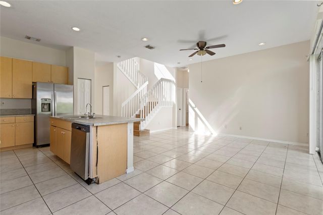 2215 NW 76th Terrace, Pembroke Pines, FL 33024