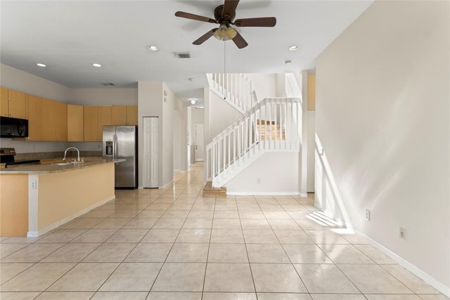 2215 NW 76th Terrace, Pembroke Pines, FL 33024
