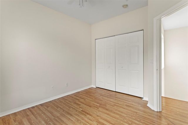 2215 NW 76th Terrace, Pembroke Pines, FL 33024