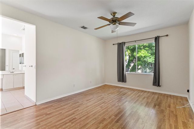 2215 NW 76th Terrace, Pembroke Pines, FL 33024