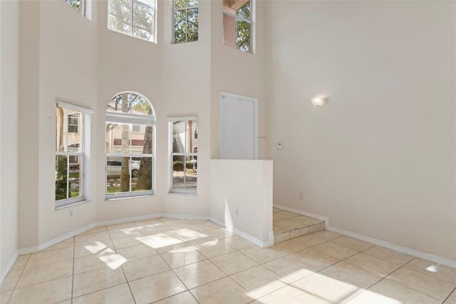 2215 NW 76th Terrace, Pembroke Pines, FL 33024