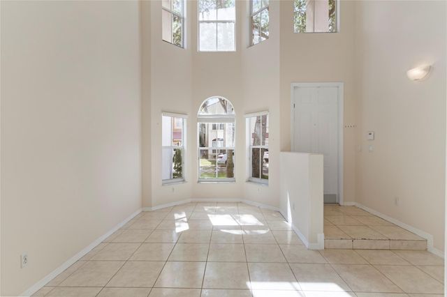 2215 NW 76th Terrace, Pembroke Pines, FL 33024