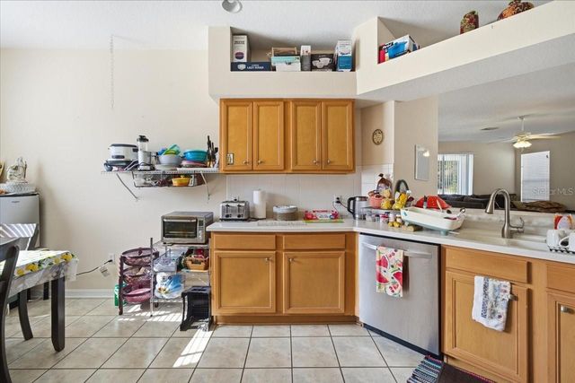 18425 CYPRESS BAY PARKWAY, Land O Lakes, FL 34638