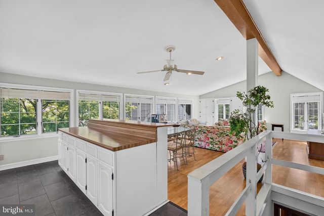 107 SUMMIT RD, Media, PA 19063