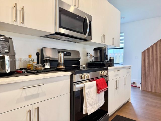 2950 Park Pl 5838, Dania Beach, FL 33312
