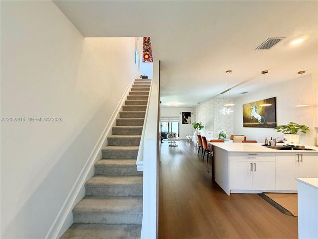 2950 Park Pl 5838, Dania Beach, FL 33312
