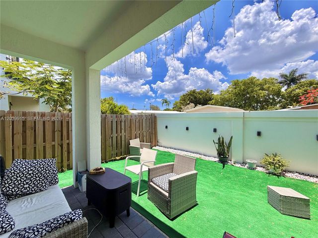 2950 Park Pl 5838, Dania Beach, FL 33312