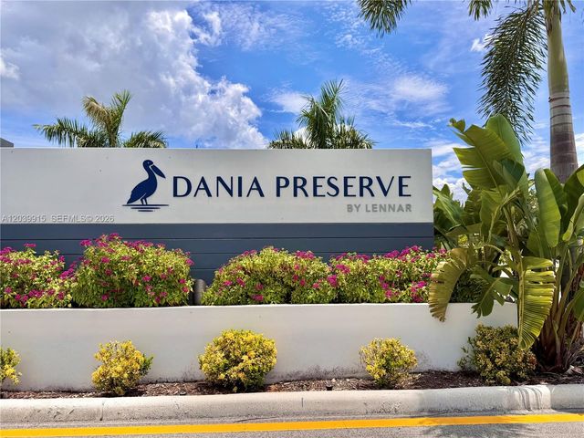 2950 Park Pl 5838, Dania Beach, FL 33312
