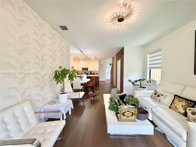 2950 Park Pl 5838, Dania Beach, FL 33312