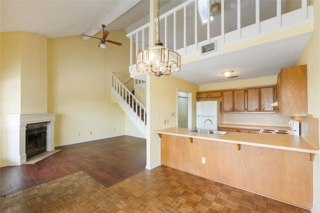 1610 Waterston Ave 11, Austin, TX 78703