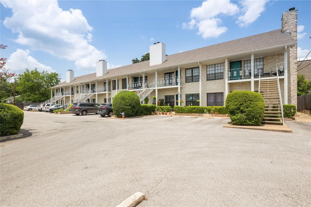1610 Waterston Ave 11, Austin, TX 78703