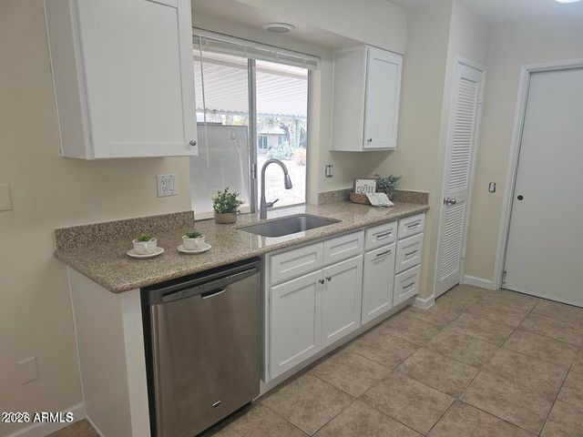 10419 W DESERT ROCK Drive, Sun City, AZ 85351