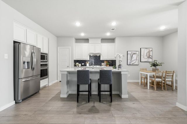 1916 Outpost Creek Lane, Aubrey, TX 76227