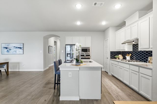 1916 Outpost Creek Lane, Aubrey, TX 76227