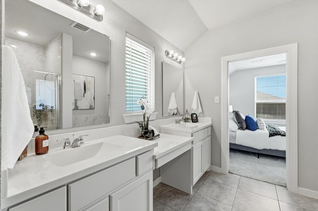 1916 Outpost Creek Lane, Aubrey, TX 76227