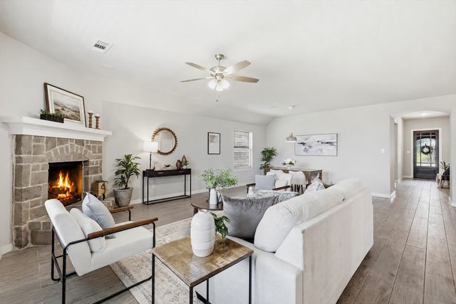 1916 Outpost Creek Lane, Aubrey, TX 76227