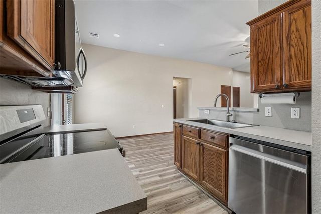 10625 NW 34th Street, Yukon, OK 73099