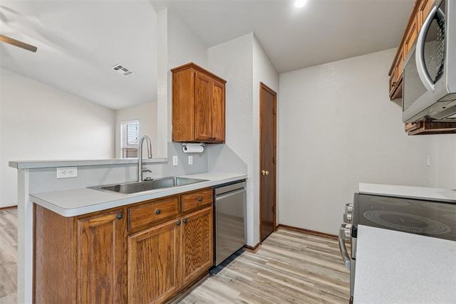 10625 NW 34th Street, Yukon, OK 73099