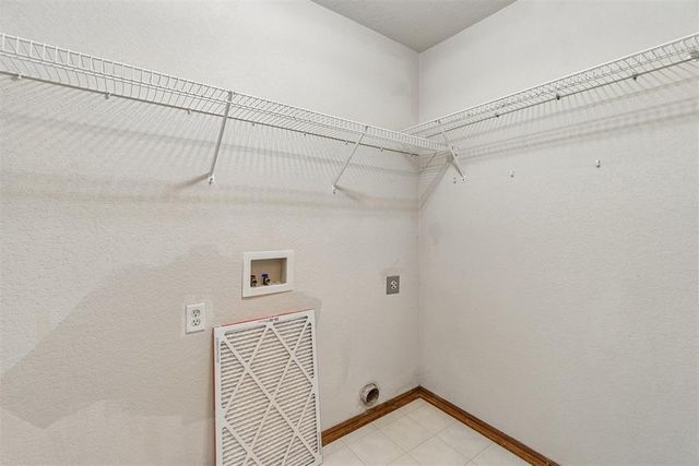 10625 NW 34th Street, Yukon, OK 73099