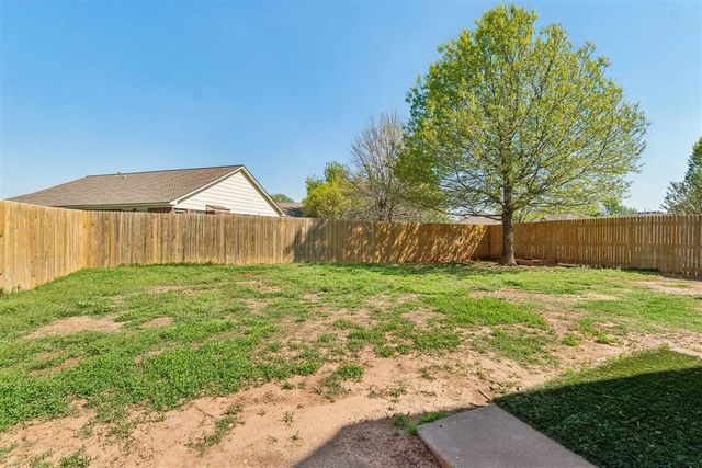 10625 NW 34th Street, Yukon, OK 73099