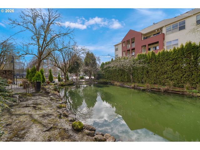 8325 Sw SENECA St, Tualatin, OR 97062