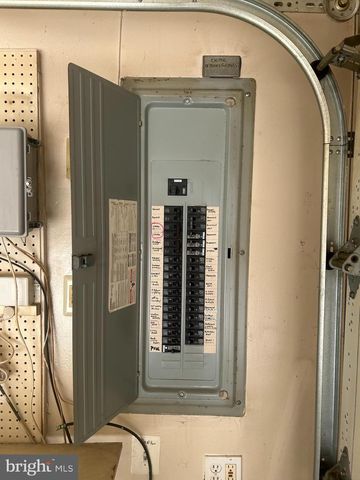 6241 EAST DR, Bensalem, PA 19020