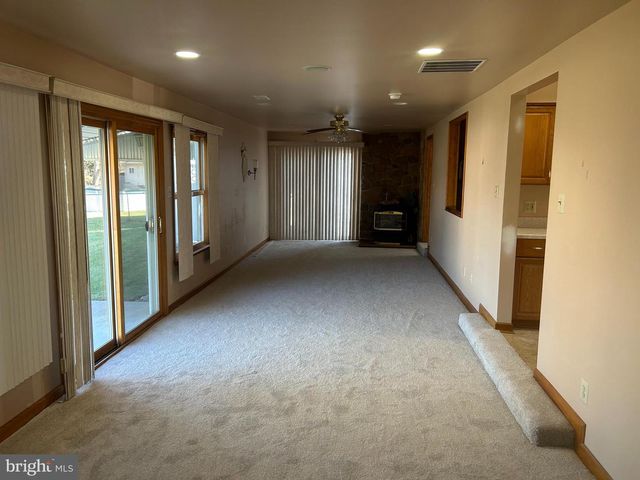 6241 EAST DR, Bensalem, PA 19020