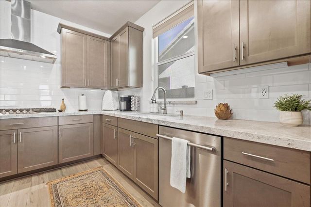 889 Lucent St, El Dorado Hills, CA 95762