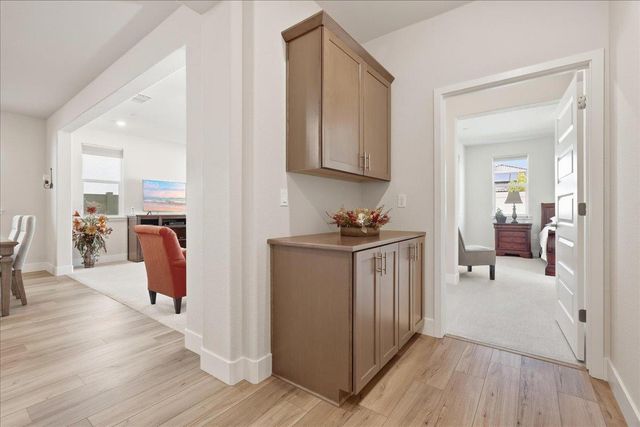 889 Lucent St, El Dorado Hills, CA 95762