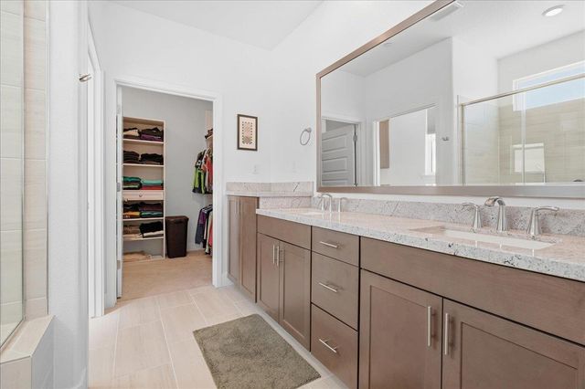 889 Lucent St, El Dorado Hills, CA 95762