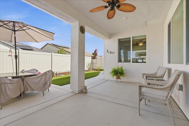 889 Lucent St, El Dorado Hills, CA 95762
