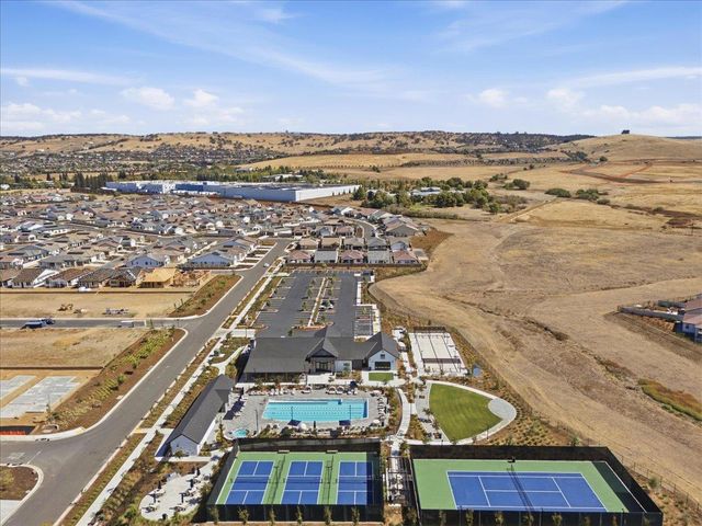 889 Lucent St, El Dorado Hills, CA 95762