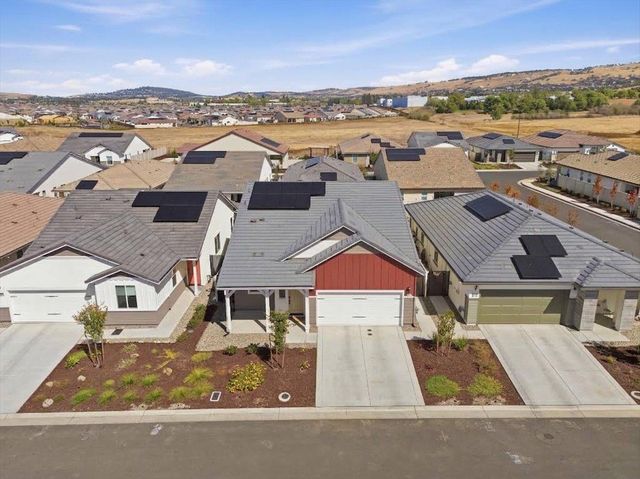 889 Lucent St, El Dorado Hills, CA 95762