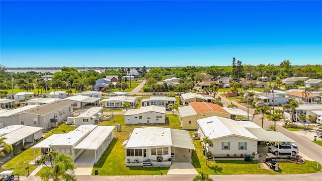 80 DEL RIO DRIVE, Palmetto, FL 34221