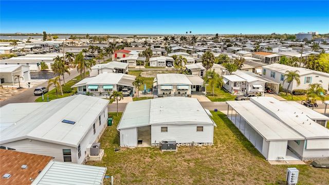 80 DEL RIO DRIVE, Palmetto, FL 34221